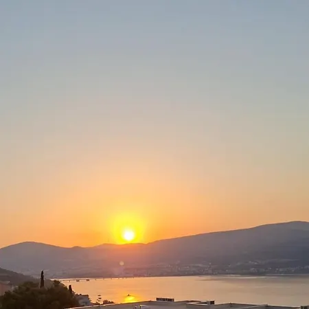 Fishers View * Trogir