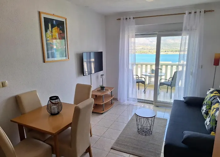 Fishers View Apartment *